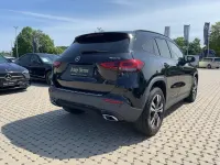 Gebraucht Mercedes GLA200 Progressive 163 PS (119 kW) 2022 Schwarz SUV
