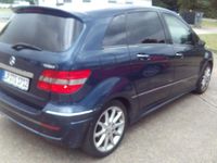 Gebraucht Mercedes E200 193 PS (141 kW) 2006 Blau Limousine