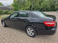 Gebraucht Mercedes E220 170 PS (125 kW) 2010 Schwarz Limousine