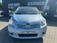 Gebraucht Toyota Verso 147 PS (108 kW) 2012 Blau Van / Kleinbus