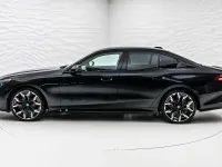 Gebraucht BMW 520 M Sport 197 PS (144 kW) 2026 Schwarz Limousine