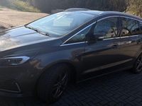 Gebraucht Ford S-MAX Titanium 190 PS (139 kW) 2020 Grau Van / Kleinbus
