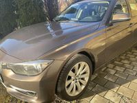 Gebraucht BMW 320 Sport Line 184 PS (135 kW) 2012 Braun Kombi