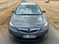 Gebraucht Opel Astra 125 PS (91 kW) 2010 Grau Kombi