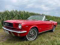 Second-hand Ford V8 230 CP (169 kW) 1966 Roșu Cabrio