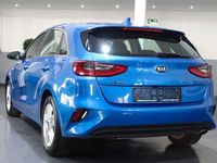 Gebraucht Kia Ceed Vision 99 PS (72 kW) 2019 Blau Kleinwagen