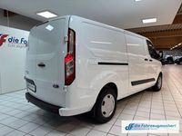 Gebraucht Ford Transit Custom Trend 131 PS (96 kW) 2023 Frostweiß Van / Kleinbus