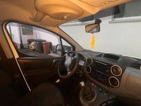 Gebraucht Peugeot Partner Tepee 79 PS (58 kW) 2010 Weiß Van / Kleinbus