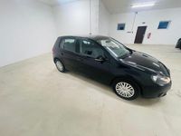 Gebraucht VW Golf VI Team 80 PS (58 kW) 2010 Schwarz Kleinwagen