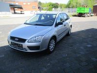 Second-hand Ford Focus 101 CP (74 kW) 2006 Argintiu Berlinǎ
