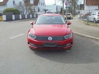 Gebraucht VW Passat Comfortline 120 PS (88 kW) 2017 Tornadorot Kombi