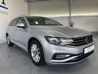 Gebraucht VW Passat 150 PS (110 kW) 2022 Silber Kombi