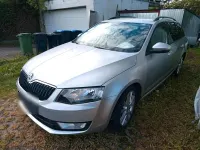 Gebraucht Skoda Octavia 150 PS (110 kW) 2015 Silber Kleinwagen