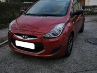 Gebraucht Hyundai ix20 90 PS (66 kW) 2011 Rot Kleinwagen
