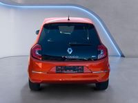 Używany Renault Twingo Vibes 60 kW (82 KM) 2021 Pomarańczowy Hatchback