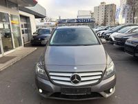 Gebraucht Mercedes B180 109 PS (80 kW) 2015 Grau Van / Kleinbus