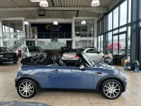 Käytetty Mini Cooper Cabriolet 116 HP (85 kW) 2005 Sininen Avoauto