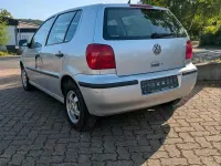 Gebraucht VW Polo 60 PS (44 kW) 2001 Silber Kleinwagen