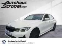 Używany BMW 320 Advantage 190 KM (139 kW) 2019 Biały Sedan/Limuzyna