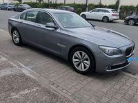 Second-hand BMW 740 306 CP (225 kW) 2012 Argintiu Berlinǎ