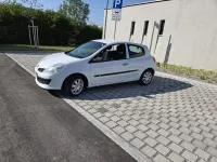 Gebraucht Renault Clio 75 PS (55 kW) 2009 Weiß Kleinwagen