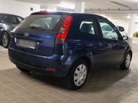 gebraucht Ford Fiesta 1.4 16V Voll Fahrbereit 2.Hand + Sehr gepflegt +