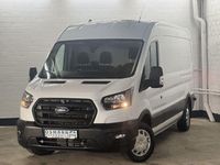 Gebraucht Ford Transit Trend 131 PS (96 kW) 2023 Weiß Limousine