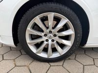 Gebraucht Volvo V90 Momentum 235 PS (172 kW) 2017 Weiß Kombi