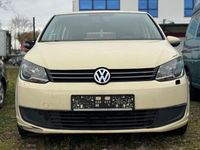 Gebraucht VW Touran 110 PS (80 kW) 2015 Gelb Van / Kleinbus