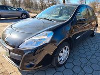Gebraucht Renault Clio III Collection 75 PS (55 kW) 2013 Schwarz Kleinwagen