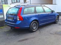 Gebraucht Volvo V50 Momentum 145 PS (106 kW) 2008 Blau Kombi