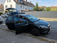 Usata Ford Focus 116 CV (85 kW) 2009 Nero Utilitaria