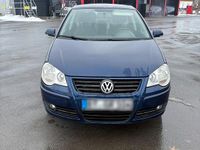 Gebraucht VW Polo 64 PS (47 kW) 2007 Blau Kleinwagen