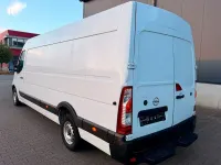 Gebraucht Opel Movano 131 PS (96 kW) 2020 Weiß Van / Kleinbus