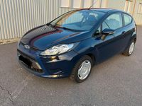 Gebraucht Ford Fiesta 80 PS (58 kW) 2011 Blau Kleinwagen