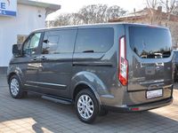 Gebraucht Ford Tourneo Titanium 150 PS (110 kW) 2023 Grau Van / Kleinbus