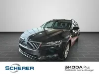 Gebraucht Skoda Superb Style 150 PS (110 kW) 2024 Blackmagic perleffekt Kombi