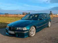 Używany BMW 318 Basis 116 KM (85 kW) 1997 Zielony Kombi