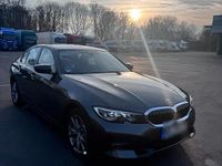 Gebraucht BMW 330e 184 PS (135 kW) 2020 Grau Limousine