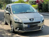 Gebraucht Peugeot 5008 Business-Line 111 PS (81 kW) 2012 Silber Van / Kleinbus