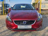 Gebraucht Volvo V40 Kinetic 120 PS (88 kW) 2016 Rot Limousine