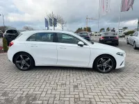 Gebraucht Mercedes A200 Progressive 163 PS (119 kW) 2019 Weiß Limousine