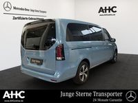 Gebraucht Mercedes V220 Style 163 PS (119 kW) 2025 Blau Van / Kleinbus
