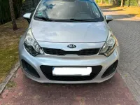 Gebraucht Kia Rio Edition 7 86 PS (63 kW) 2013 Silber Limousine