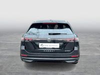 Gebraucht VW Passat Elegance 150 PS (110 kW) 2024 Schwarz Kombi