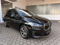 Gebraucht BMW 218 150 PS (110 kW) 2025 Schwarz ii/bonnet fluid black Coupé