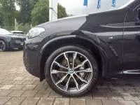Gebraucht BMW X4 M Sport 245 PS (180 kW) 2025 Schwarz SUV