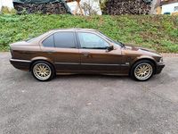 Gebraucht BMW 323 170 PS (125 kW) 1997 Braun Limousine