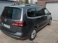 Gebraucht VW Sharan 150 PS (110 kW) 2020 Grau Van / Kleinbus