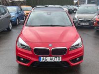 Gebraucht BMW 220 Advantage 192 PS (141 kW) 2017 Rot Van / Kleinbus